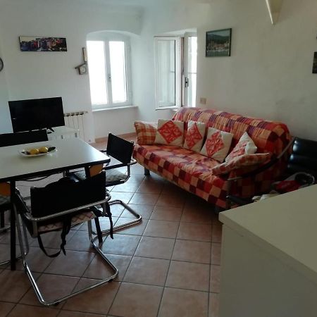 La Terrazza Nel Carruggio Villa Фецано Екстериор снимка